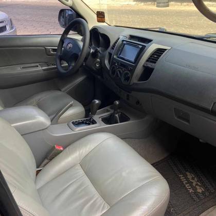 TOYOTA HILUX 3.0 SRV 4X4 CD 16V TURBO INTERCOOLER DIESEL 4P AUTOMÁTICO