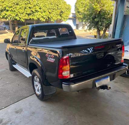 TOYOTA-HILUX-2006