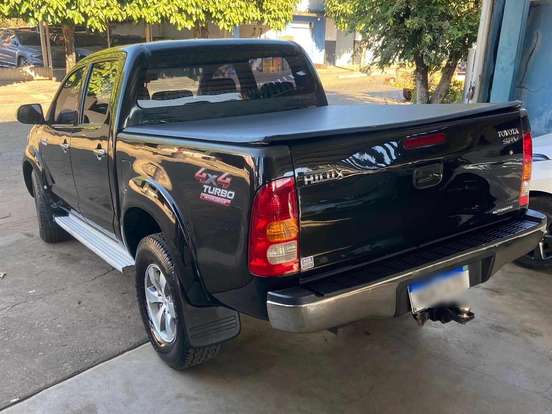 TOYOTA-HILUX-3.0 SRV 4X4 CD 16V TURBO INTERCOOLER DIESEL 4P AUTOMÁTICO TOYOTA-HILUX-2006