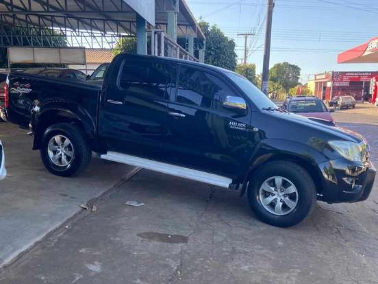TOYOTA-HILUX-3.0 SRV 4X4 CD 16V TURBO INTERCOOLER DIESEL 4P AUTOMÁTICO TOYOTA-HILUX-2006
