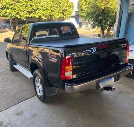 TOYOTA-HILUX-2006