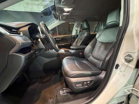 TOYOTA-RAV4-2022