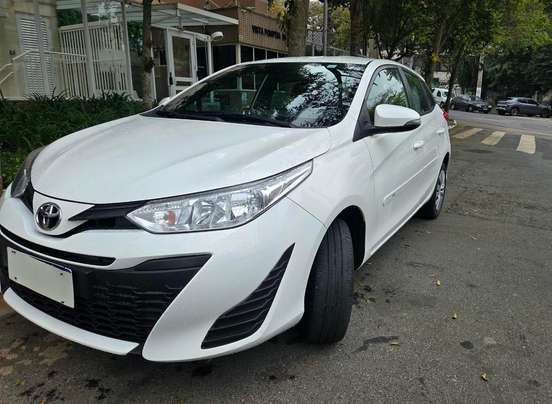 TOYOTA-YARIS-1.3 16V FLEX XL LIVE MULTIDRIVE TOYOTA-YARIS-2022
