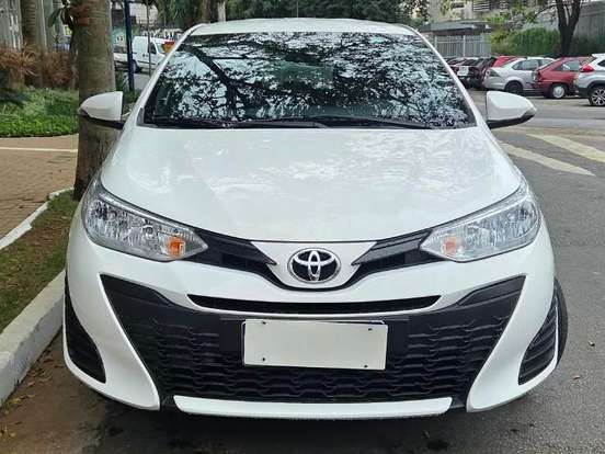 TOYOTA-YARIS-1.3 16V FLEX XL LIVE MULTIDRIVE TOYOTA-YARIS-2022