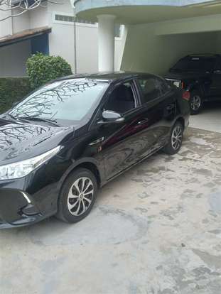 TOYOTA-YARIS-2023