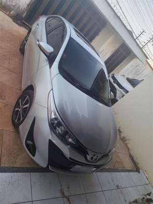 TOYOTA-YARIS-2019