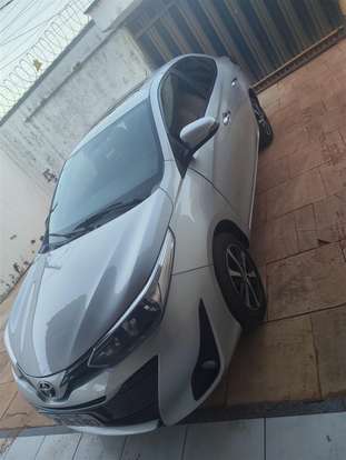 TOYOTA-YARIS-2019