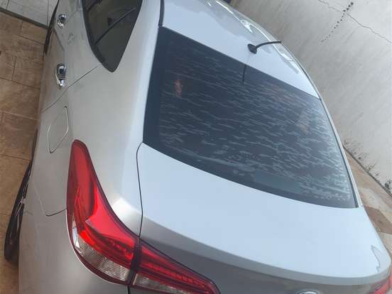 TOYOTA-YARIS-1.5 16V FLEX SEDAN XLS MULTIDRIVE TOYOTA-YARIS-2019