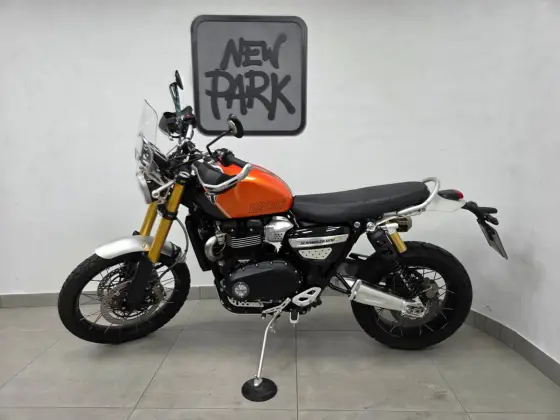 TRIUMPH BONNEVILLE SCRAMBLER 1200 XE TRIUMPH BONNEVILLE SCRAMBLER 1200 XE