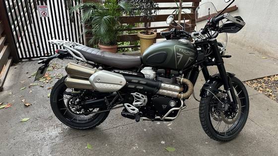 TRIUMPH BONNEVILLE SCRAMBLER 1200 X 