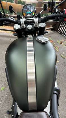 TRIUMPH-BONNEVILLE SCRAMBLER 1200 X-2025