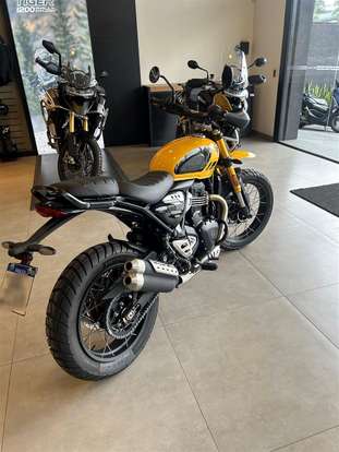 TRIUMPH-SCRAMBLER 400 XC-2025