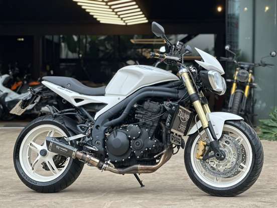 TRIUMPH-SPEED TRIPLE 1050i-2009