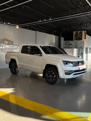 VOLKSWAGEN AMAROK 3.0 V6 TDI DIESEL HIGHLINE CD 4MOTION AUTOMÁTICO VOLKSWAGEN AMAROK 3.0 V6 TDI DIESEL HIGHLINE CD 4MOTION AUTOMÁTICO