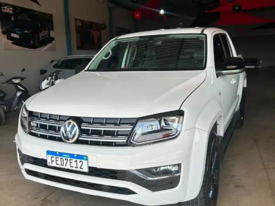 VOLKSWAGEN-AMAROK-3.0 V6 TDI DIESEL HIGHLINE CD 4MOTION AUTOMÁTICO VOLKSWAGEN-AMAROK-2023