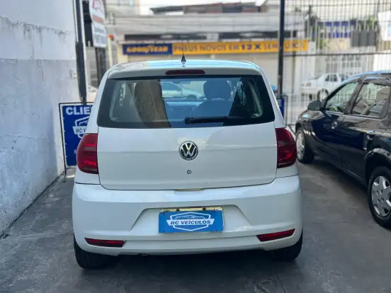 VOLKSWAGEN-FOX-1.0 MI TREND 8V FLEX 4P MANUAL VOLKSWAGEN-FOX-2012