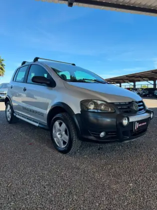VOLKSWAGEN FOX 1.6 MI 8V FLEX 4P MANUAL