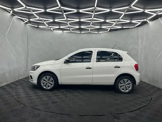 VOLKSWAGEN-GOL-2023