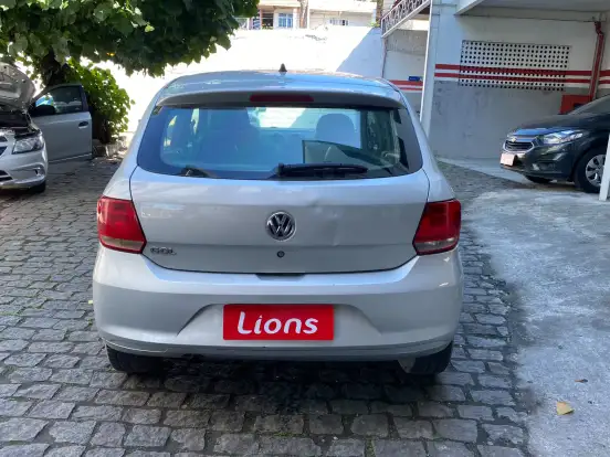 VOLKSWAGEN-GOL-2014