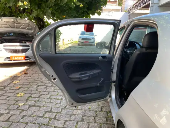 VOLKSWAGEN-GOL-1.0 MI CITY 8V FLEX 4P MANUAL VOLKSWAGEN-GOL-2014
