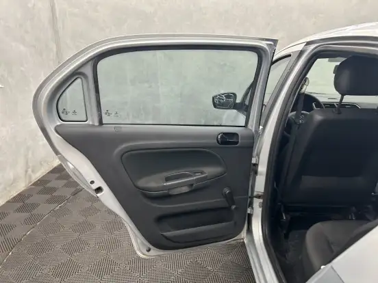 VOLKSWAGEN-GOL-1.6 MSI TOTALFLEX 4P MANUAL VOLKSWAGEN-GOL-2020