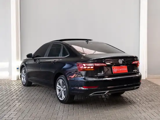 VOLKSWAGEN-JETTA-2019