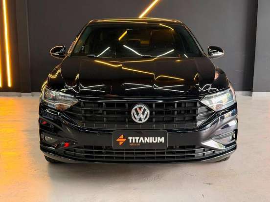 VOLKSWAGEN-JETTA-2020