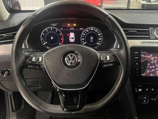 VOLKSWAGEN-PASSAT-2.0 16V TSI BLUEMOTION GASOLINA HIGHLINE 4P DSG VOLKSWAGEN-PASSAT-2017