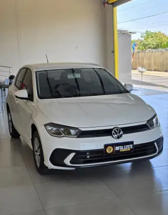 VOLKSWAGEN POLO 1.0 MPI MANUAL VOLKSWAGEN POLO 1.0 MPI MANUAL