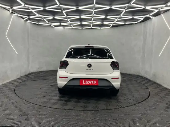 VOLKSWAGEN-POLO-2025