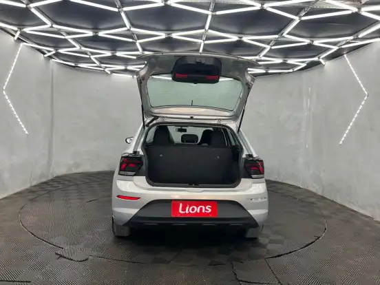 VOLKSWAGEN-POLO-2024