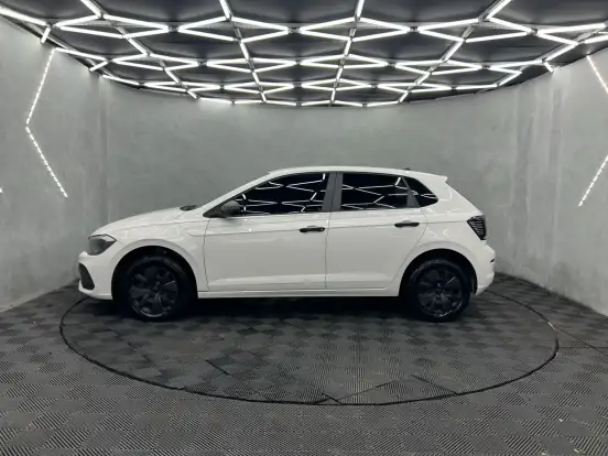 VOLKSWAGEN-POLO-2025