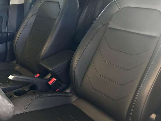 VOLKSWAGEN-POLO-1.0 170 TSI HIGHLINE AUTOMÁTICO VOLKSWAGEN-POLO-2024