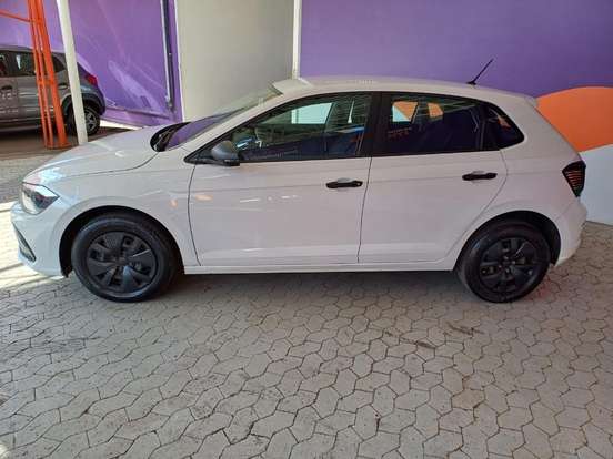 VOLKSWAGEN-POLO-2024