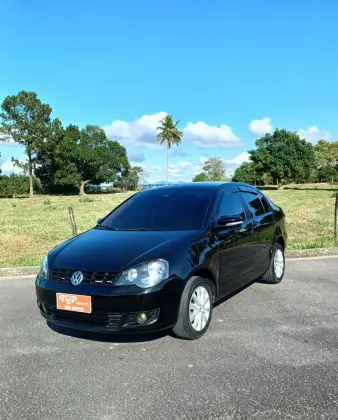 VOLKSWAGEN POLO SEDAN 1.6 MI 8V FLEX 4P MANUAL VOLKSWAGEN POLO SEDAN 1.6 MI 8V FLEX 4P MANUAL
