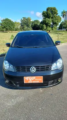 VOLKSWAGEN-POLO SEDAN-2012