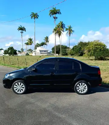 VOLKSWAGEN-POLO SEDAN-2012