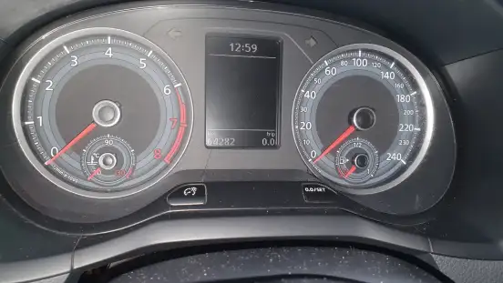 VOLKSWAGEN-SAVEIRO-2018