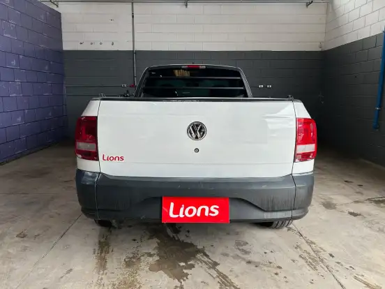 VOLKSWAGEN-SAVEIRO-2021