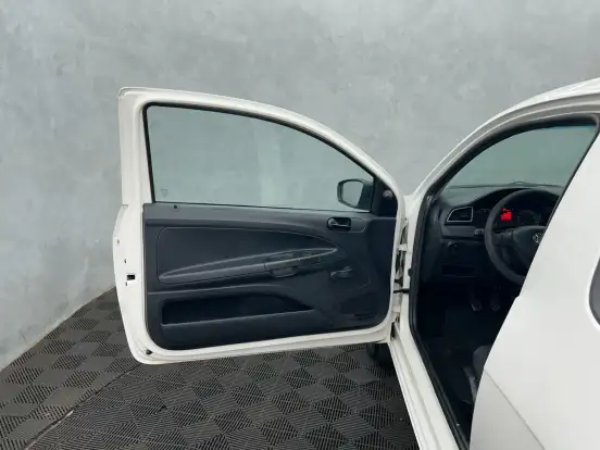 VOLKSWAGEN-SAVEIRO-1.6 MSI ROBUST CS 8V FLEX 2P MANUAL VOLKSWAGEN-SAVEIRO-2019