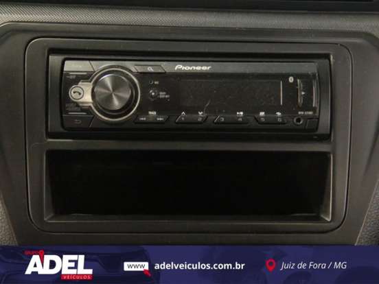 VOLKSWAGEN-SAVEIRO-2023