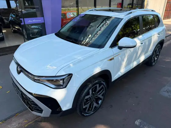 VOLKSWAGEN TAOS 1.4 250 TSI TOTAL FLEX HIGHLINE AUTOMÁTICO