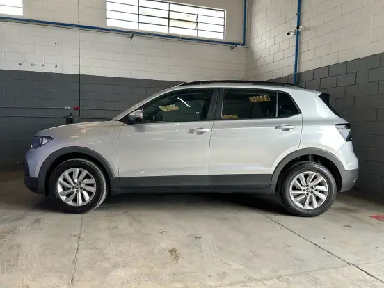 VOLKSWAGEN-T-CROSS-1.0 200 TSI TOTAL FLEX AUTOMÁTICO VOLKSWAGEN-T-CROSS-2022
