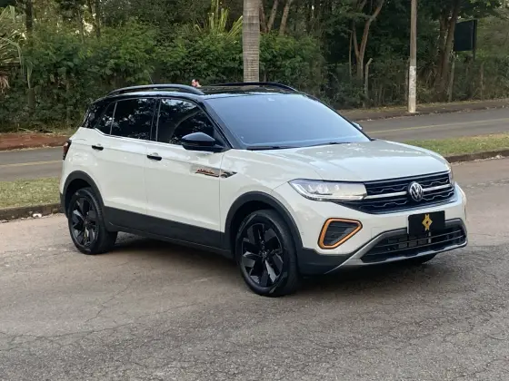 VOLKSWAGEN T-CROSS 1.4 250 TSI TOTAL FLEX EXTREME AUTOMÁTICO