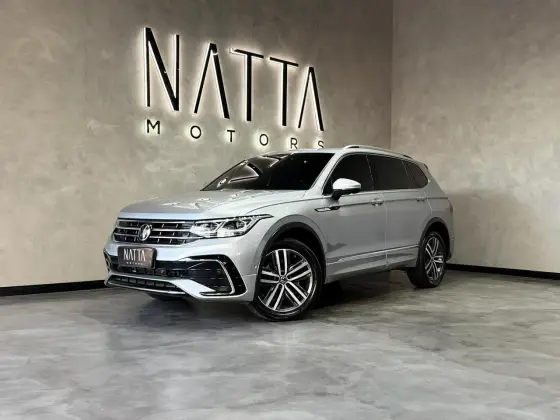 VOLKSWAGEN TIGUAN 2.0 300 TSI GASOLINA ALLSPACE R-LINE AUTOMÁTICO