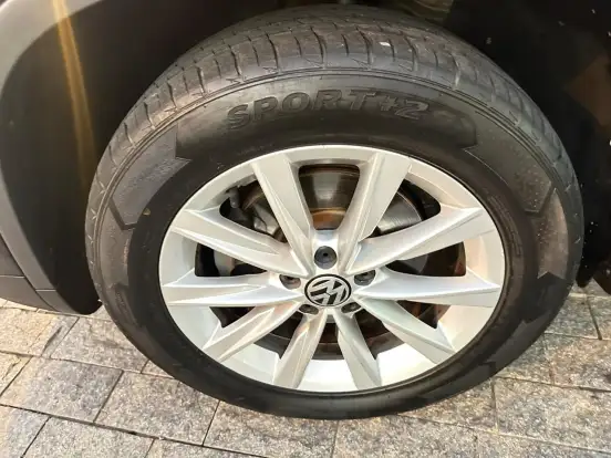 VOLKSWAGEN-TIGUAN-2014