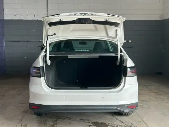 VOLKSWAGEN-VIRTUS-2023