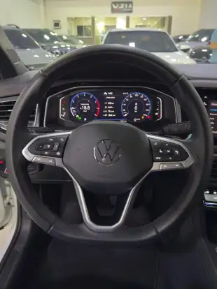 VOLKSWAGEN-VIRTUS-2023