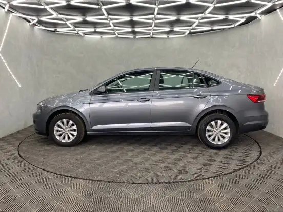 VOLKSWAGEN-VIRTUS-2021