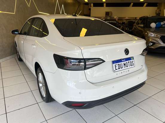 VOLKSWAGEN-VIRTUS-2024